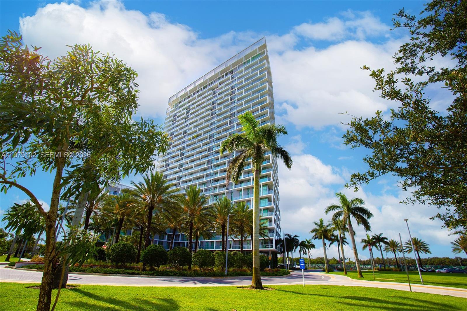 2000 Metropica Way #PH02, Sunrise FL 33323