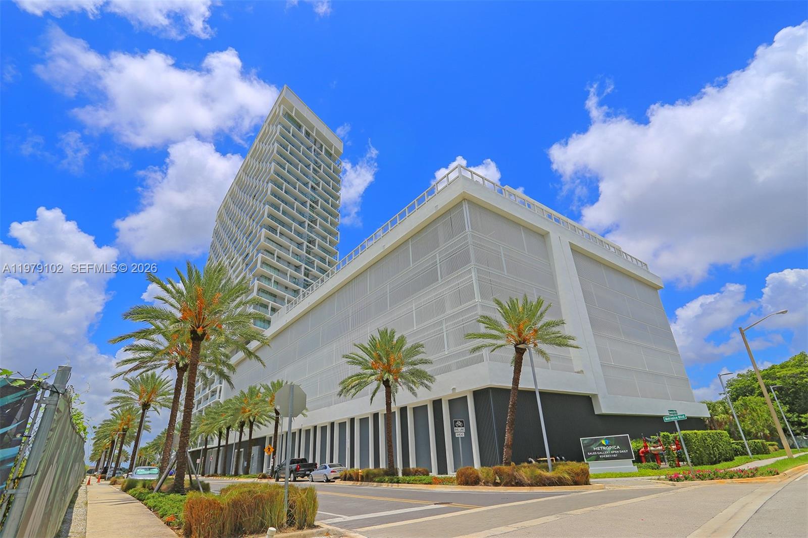 2000 Metropica Way #PH02, Sunrise FL 33323