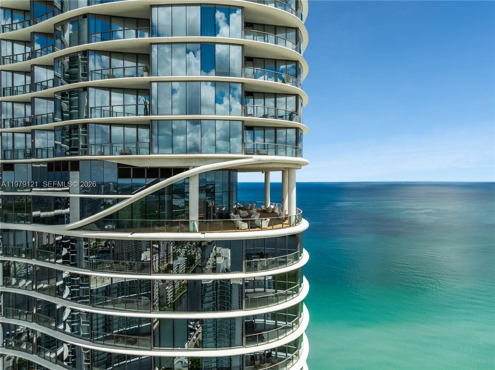 15701 Collins Ave #4802, Sunny Isles Beach FL 33160