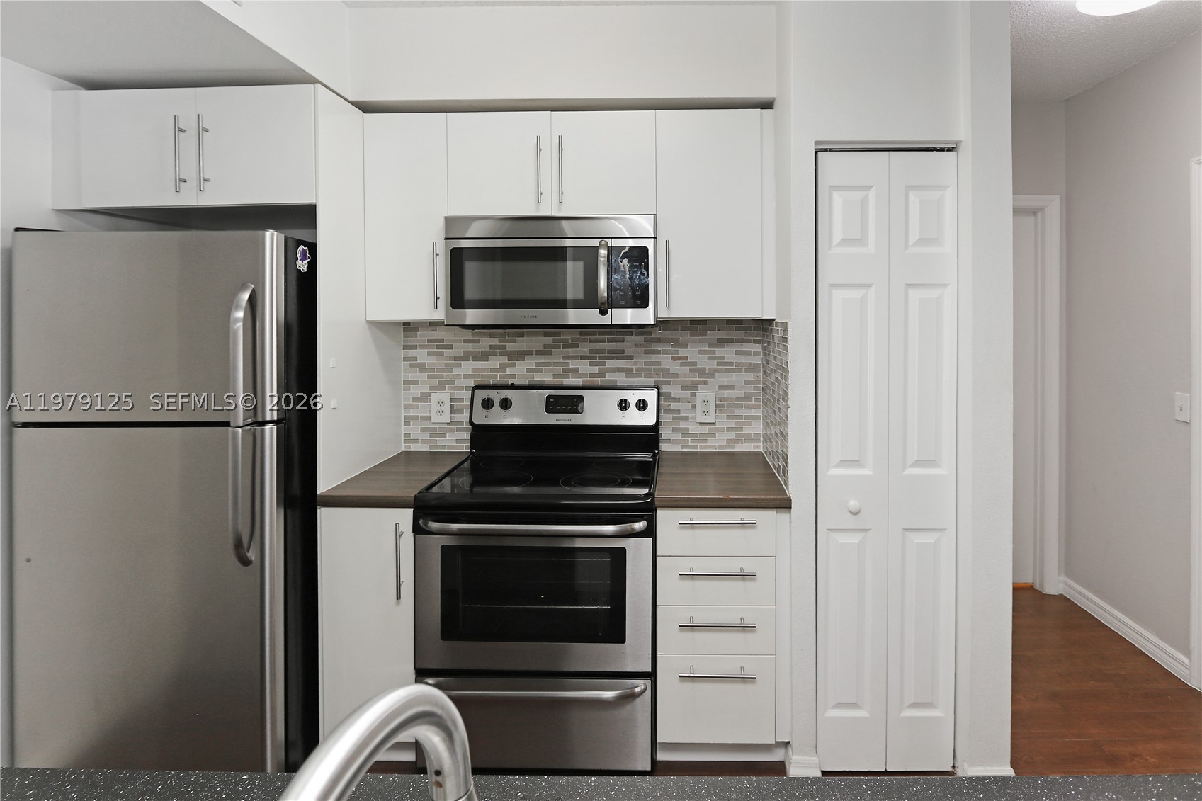 2442 Centergate Dr #202, Miramar FL 33025