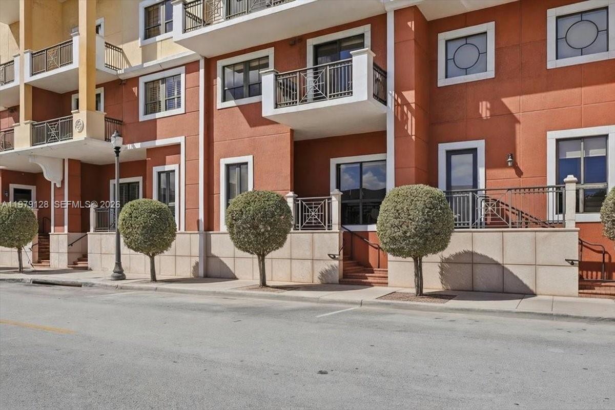 8390 SW 72nd Ave #106, Miami FL 33143