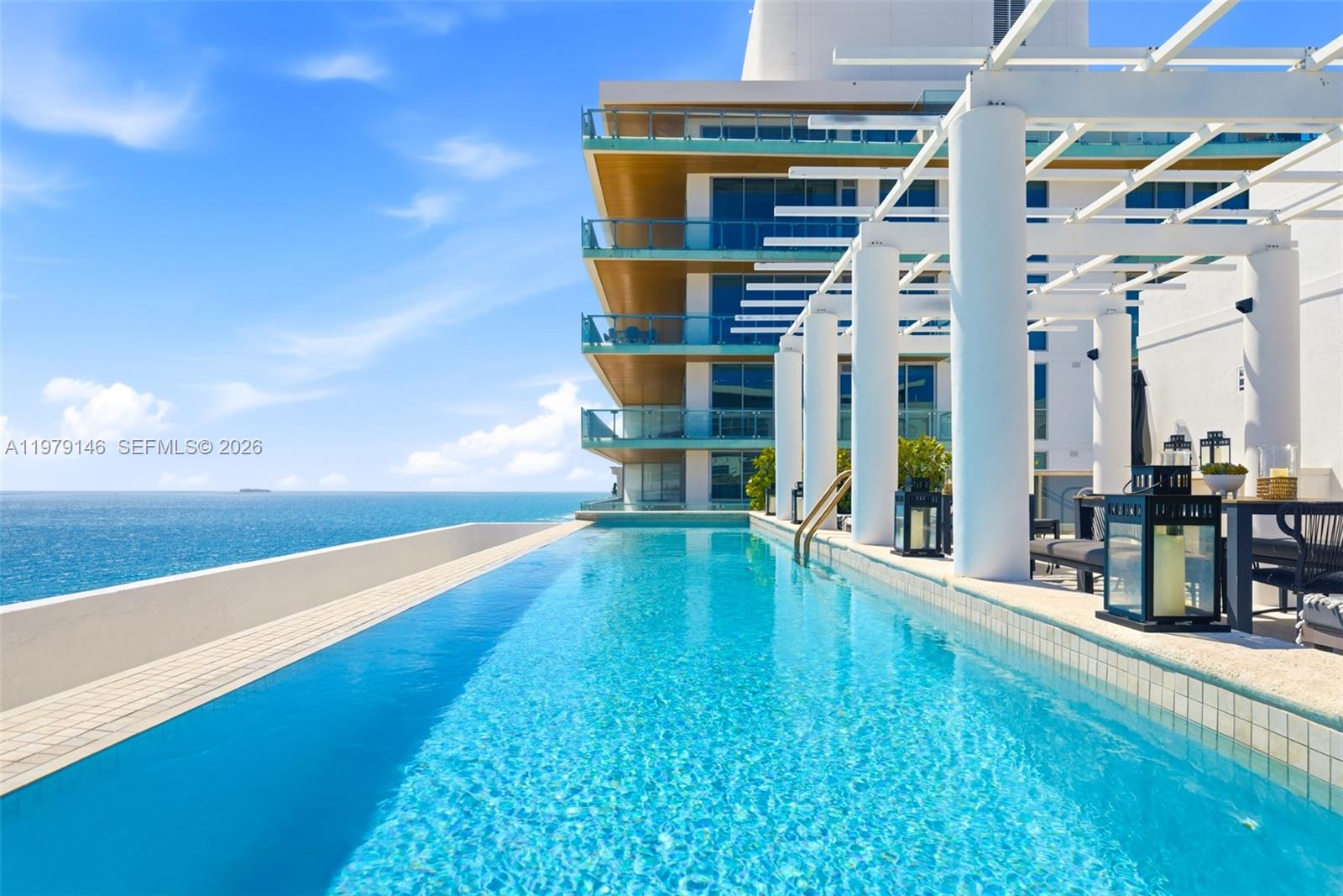 5801 Collins Ave #PH1600, Miami Beach FL 33140
