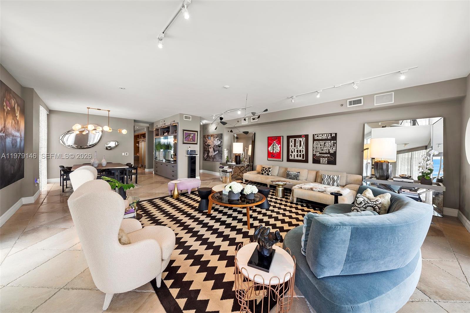 5801 Collins Ave #PH1600, Miami Beach FL 33140
