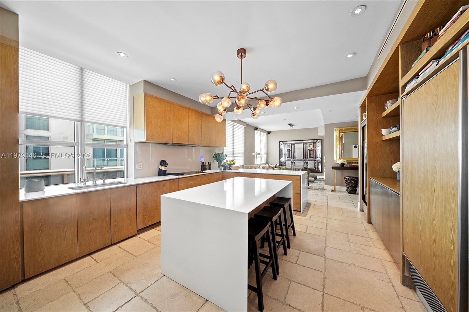 5801 Collins Ave #PH1600, Miami Beach FL 33140