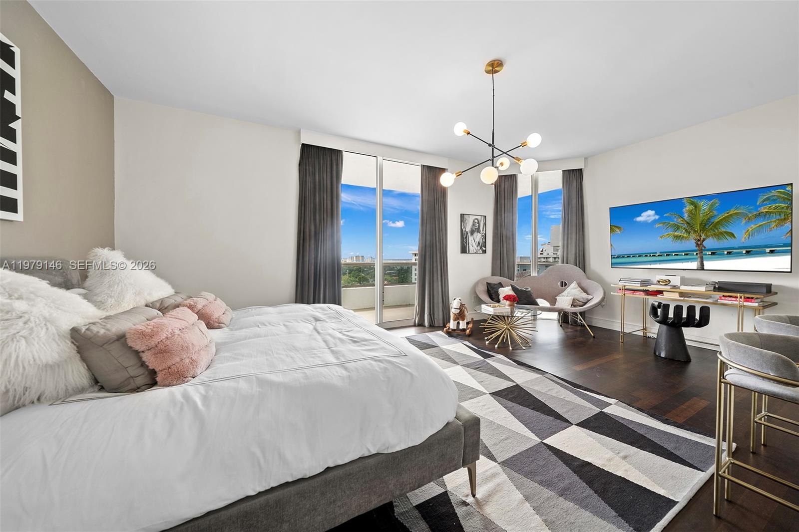 5801 Collins Ave #PH1600, Miami Beach FL 33140