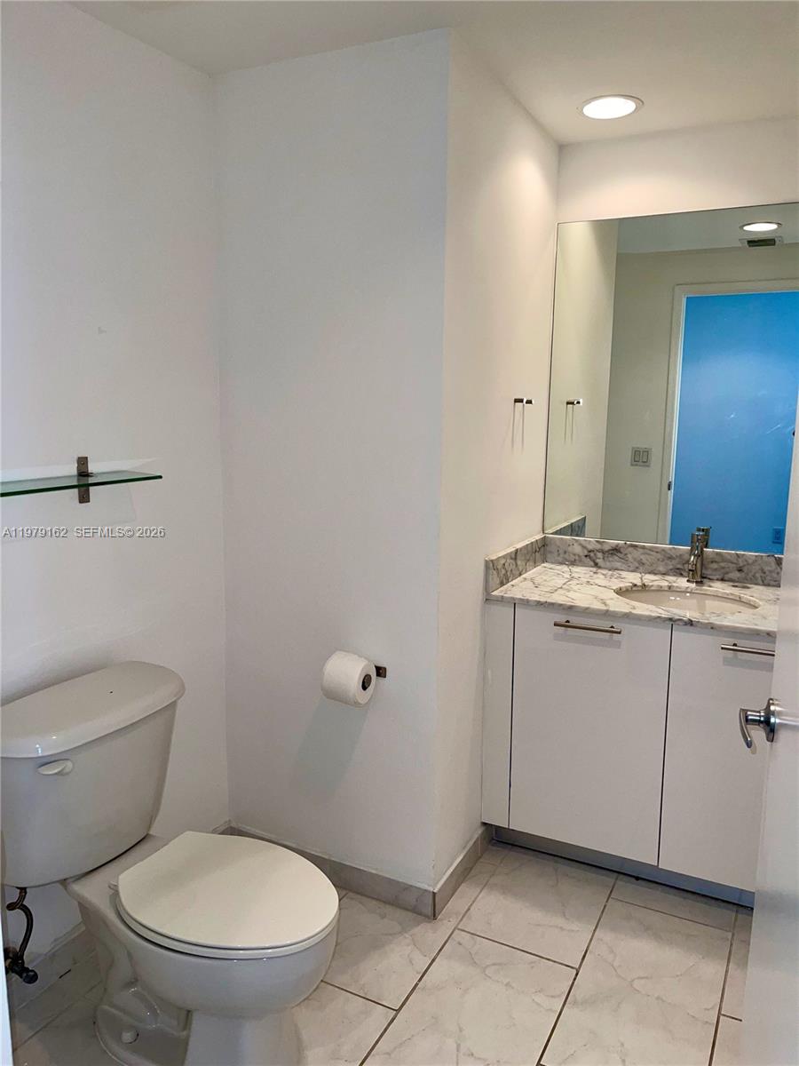 951 Brickell Ave #3211, Miami FL 33131