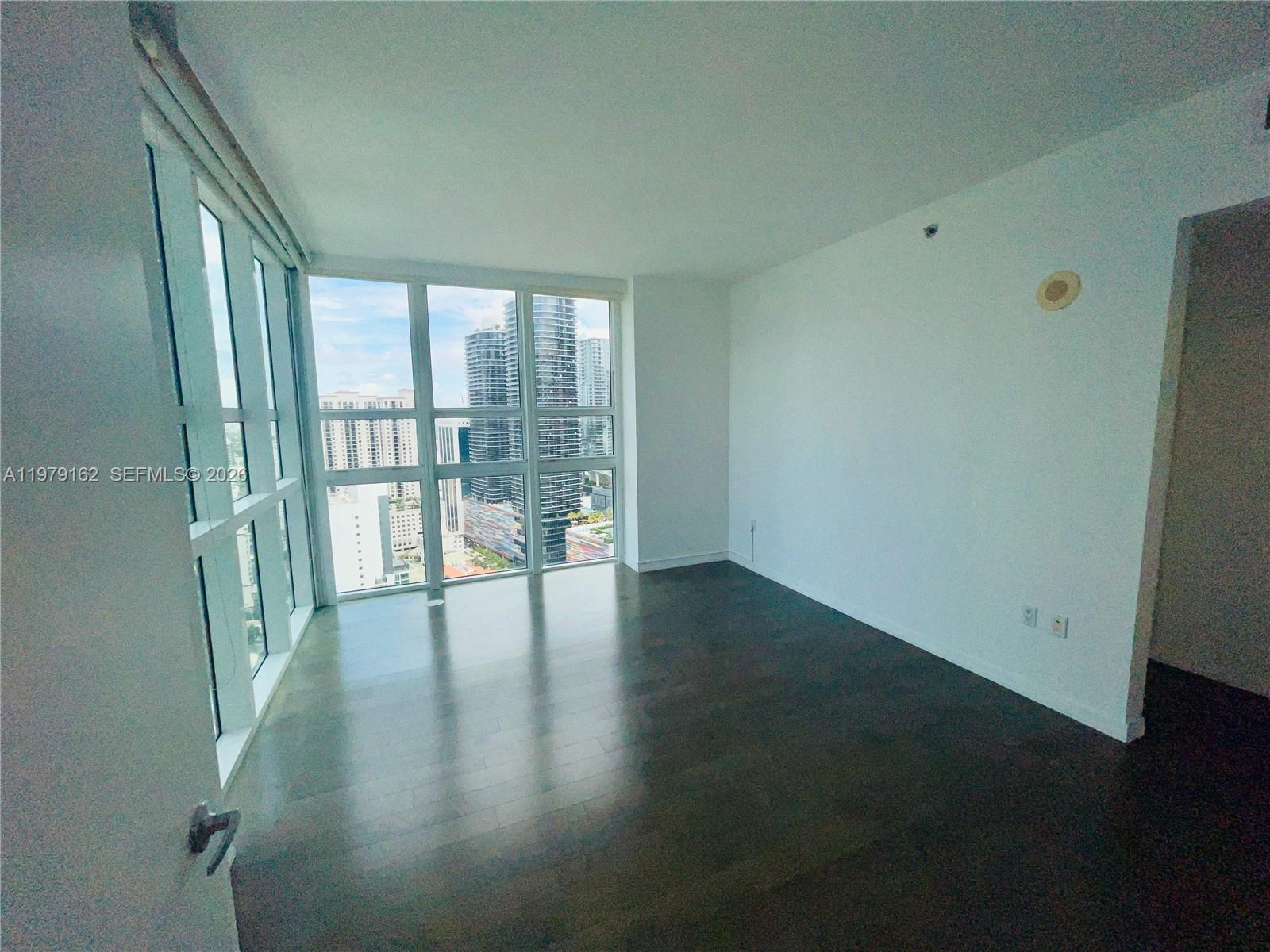 951 Brickell Ave #3211, Miami FL 33131