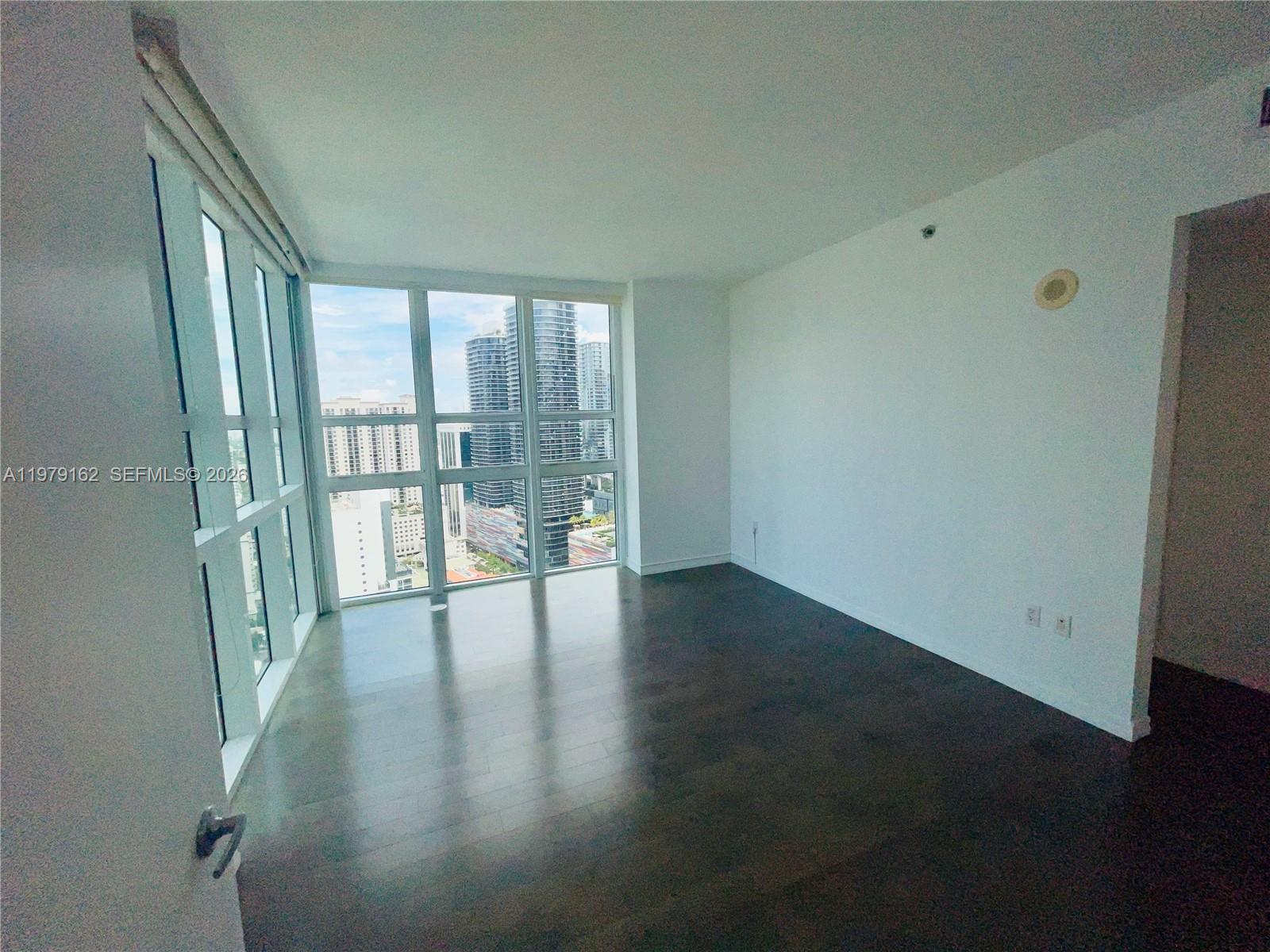 951 Brickell Ave #3211, Miami FL 33131