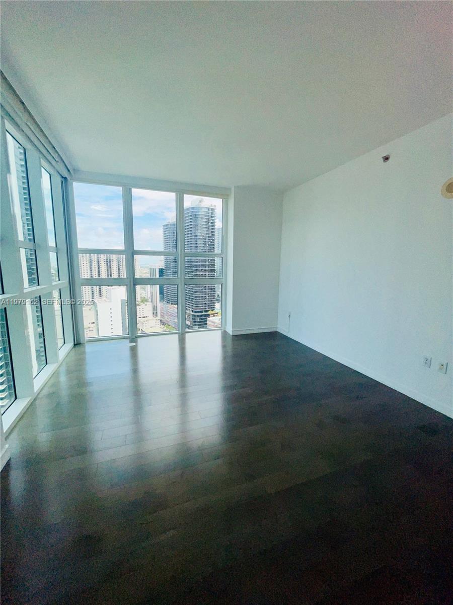 951 Brickell Ave #3211, Miami FL 33131