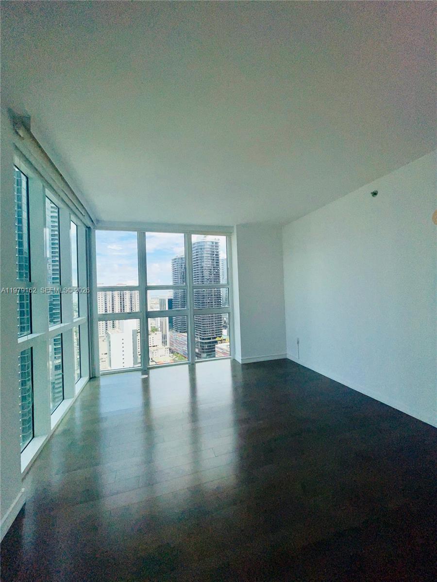 951 Brickell Ave #3211, Miami FL 33131