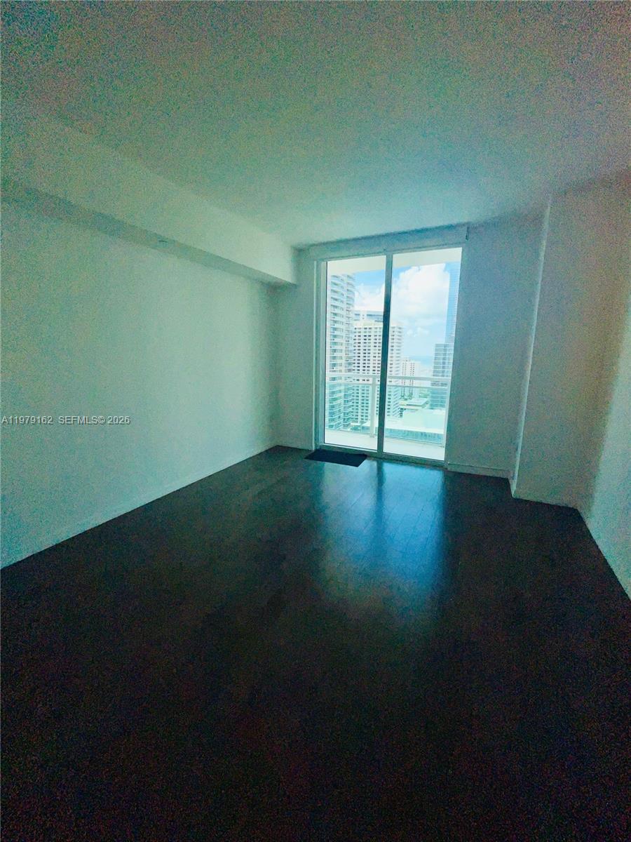 951 Brickell Ave #3211, Miami FL 33131