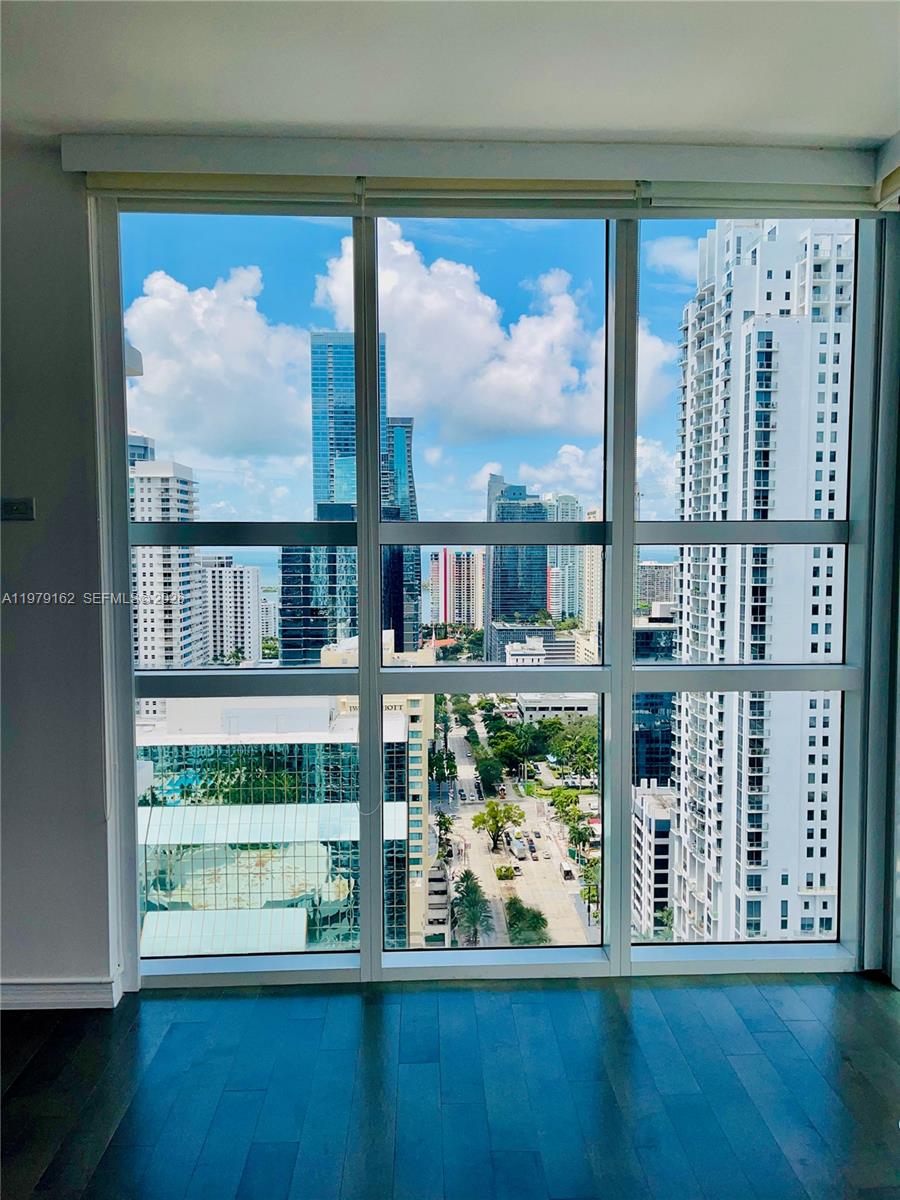 951 Brickell Ave #3211, Miami FL 33131