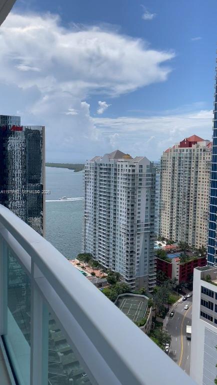 951 Brickell Ave #3211, Miami FL 33131
