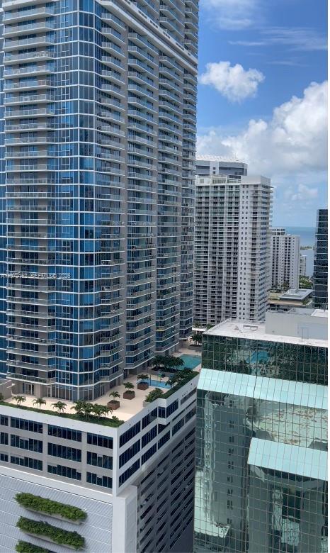 951 Brickell Ave #3211, Miami FL 33131