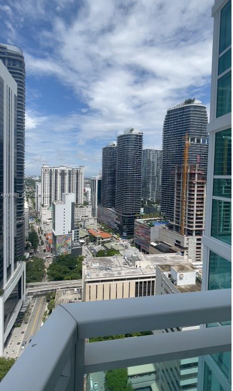 951 Brickell Ave #3211, Miami FL 33131