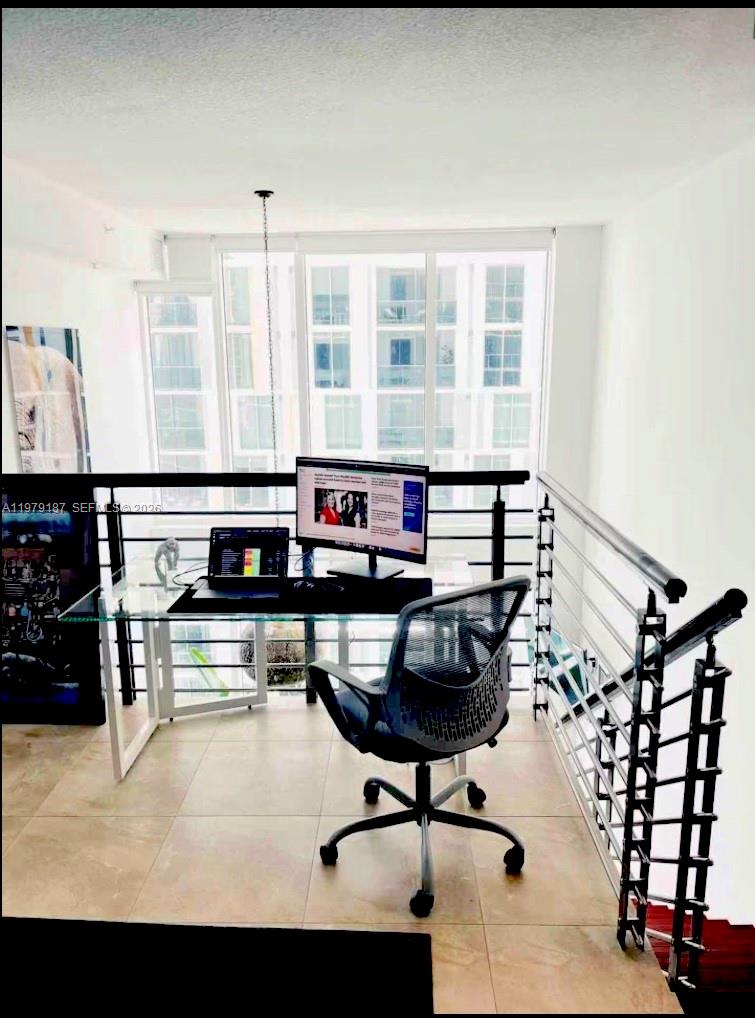 41 SE 5th St #706, Miami FL 33131