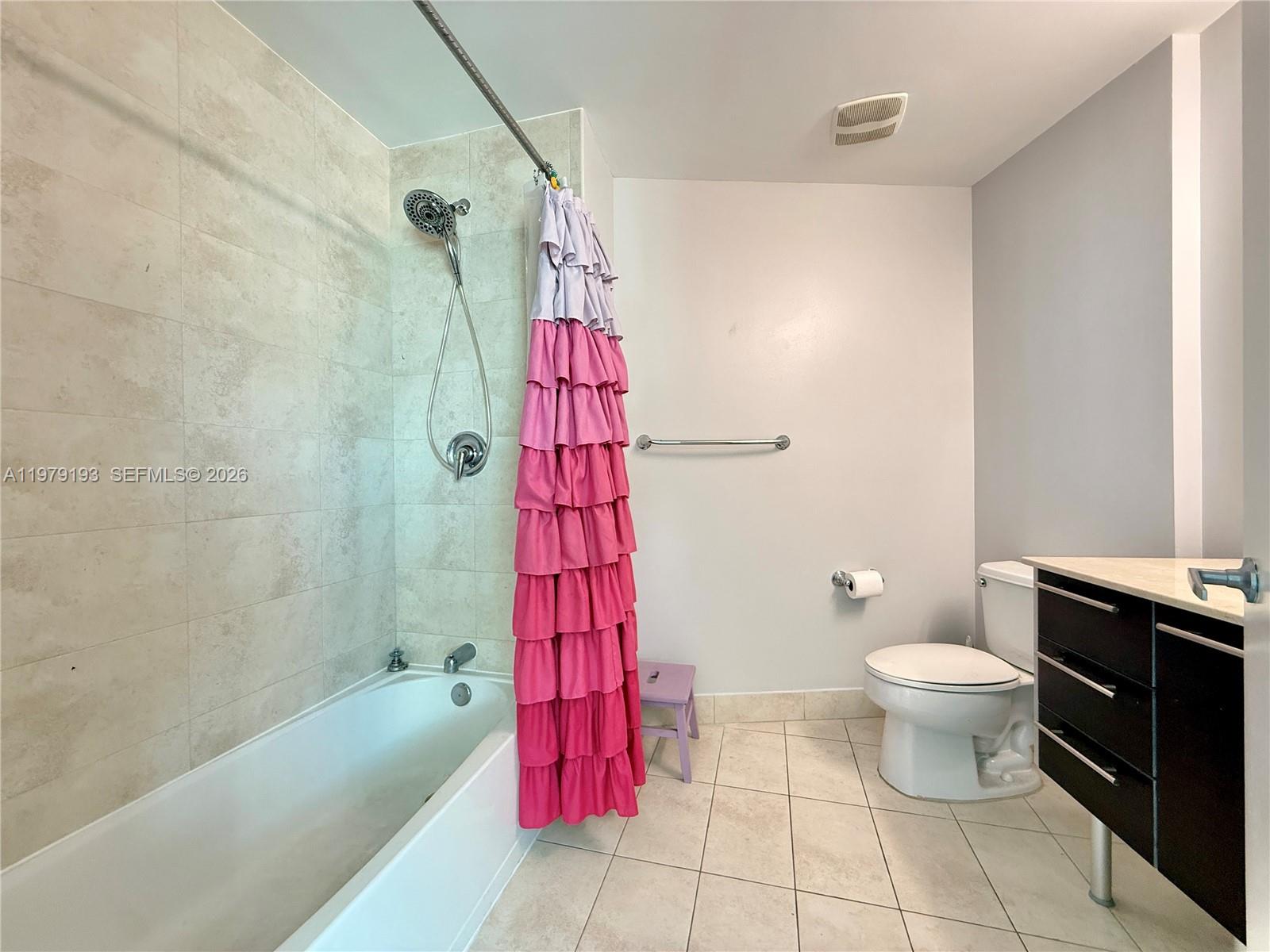 1900 N Bayshore Dr #2018, Miami FL 33132