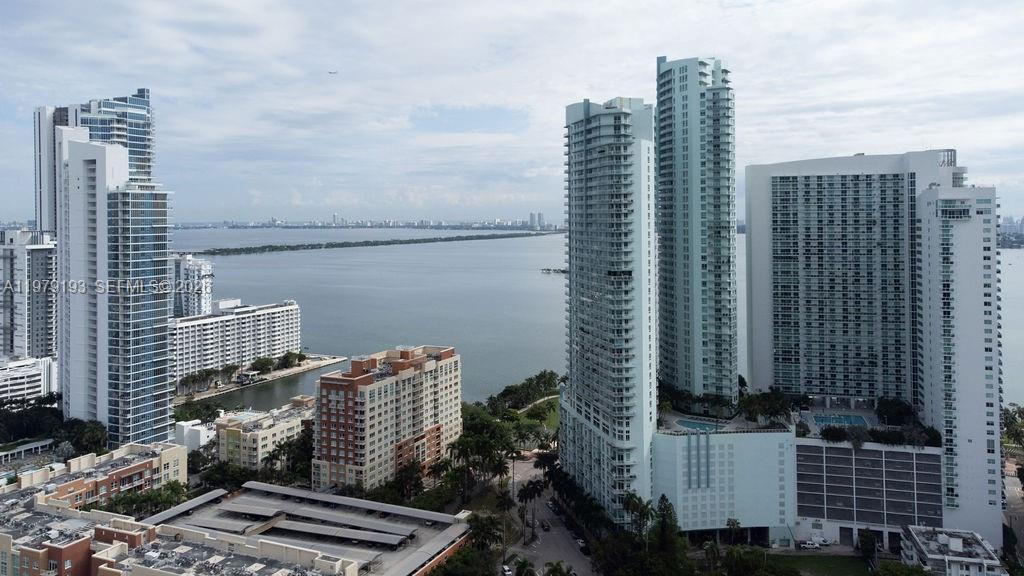 1900 N Bayshore Dr #2018, Miami FL 33132