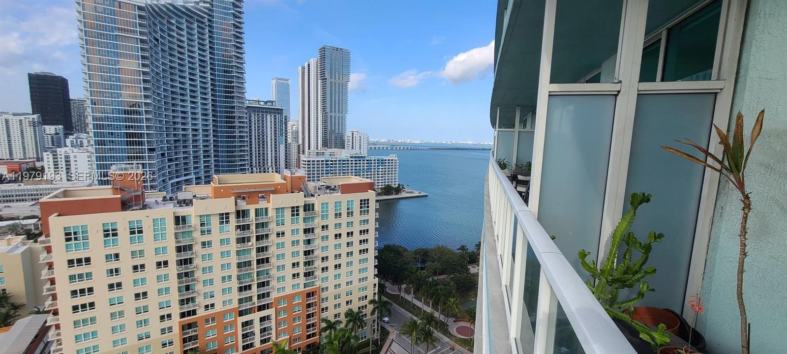 1900 N Bayshore Dr #2018, Miami FL 33132