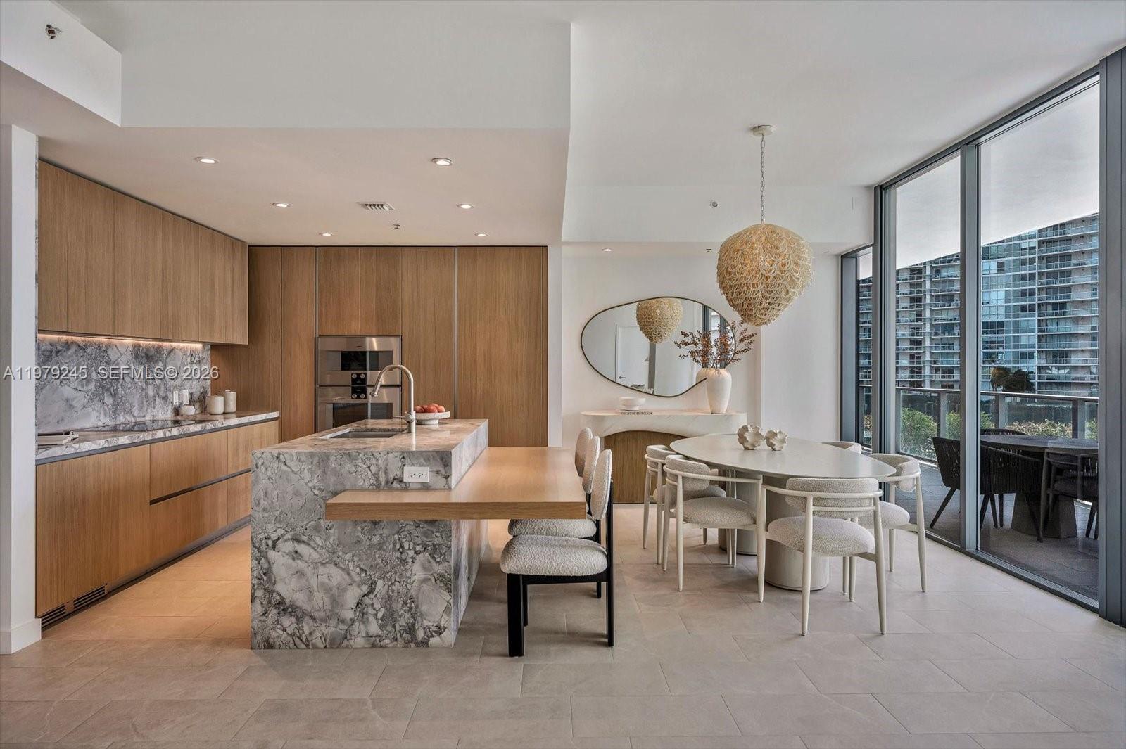 500 Alton Rd #903, Miami Beach FL 33139