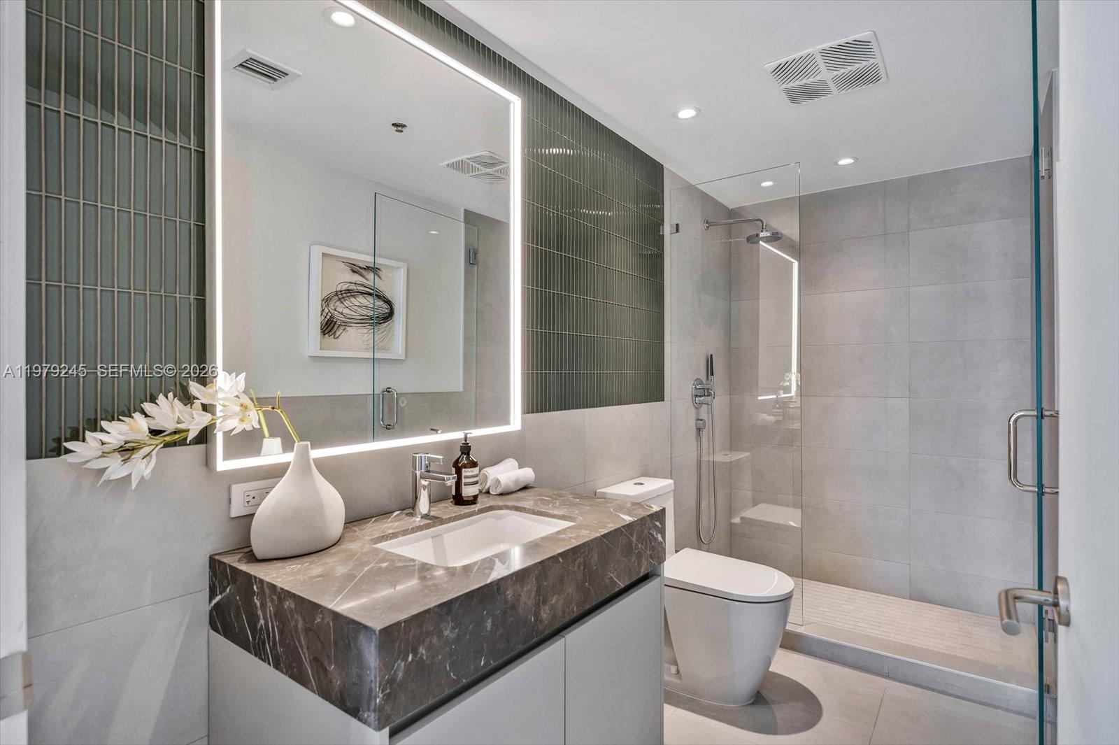 500 Alton Rd #903, Miami Beach FL 33139