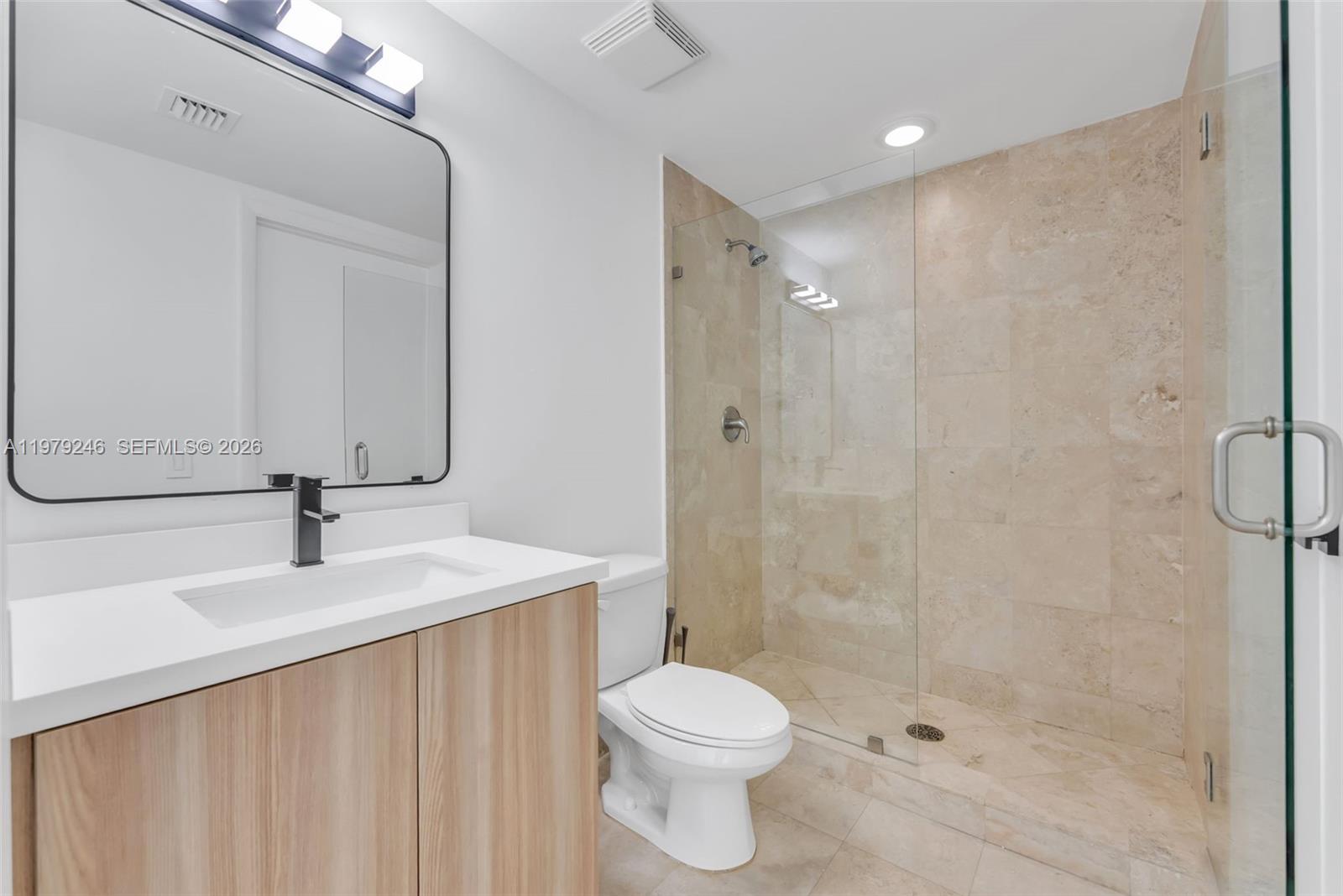 350 S Miami Ave #2006, Miami FL 33130