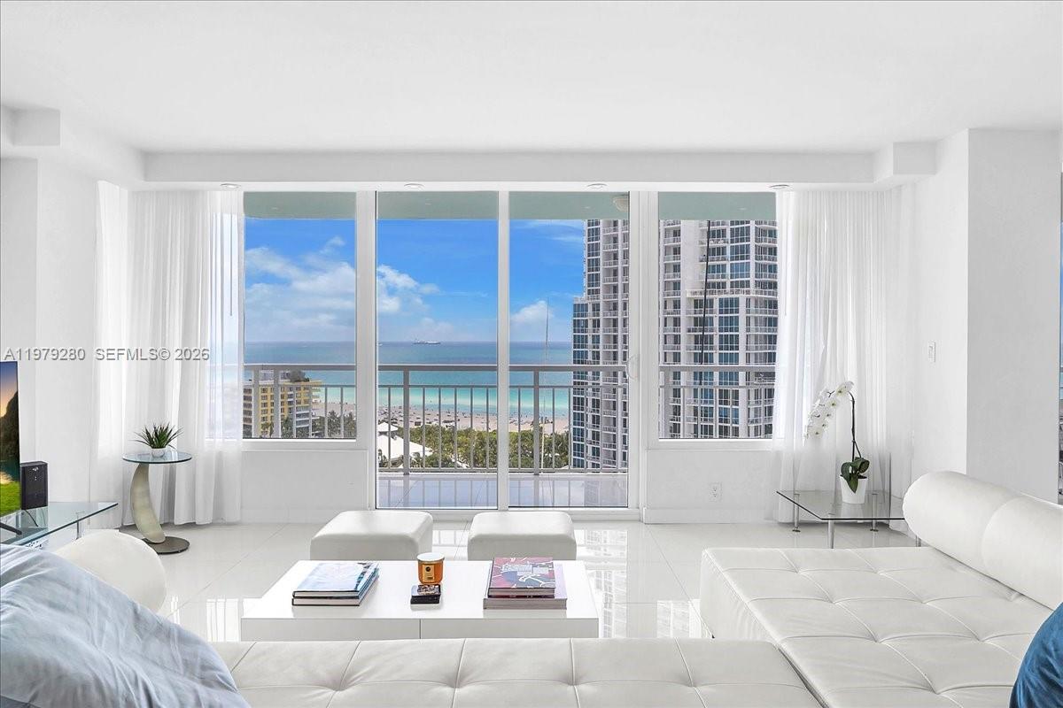 400 S Pointe Dr #1910, Miami Beach FL 33139
