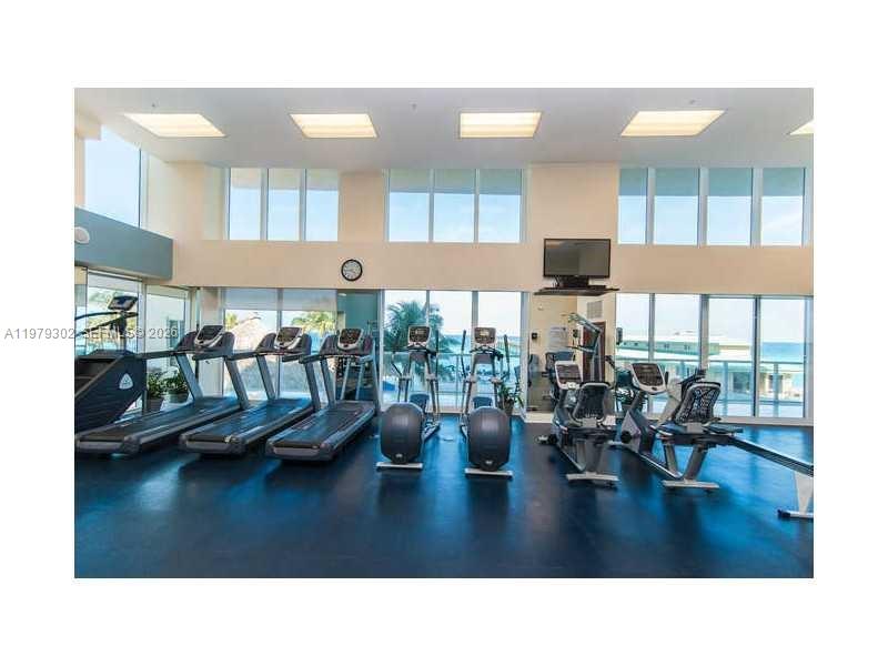 16699 Collins Ave #2406, Sunny Isles Beach FL 33160