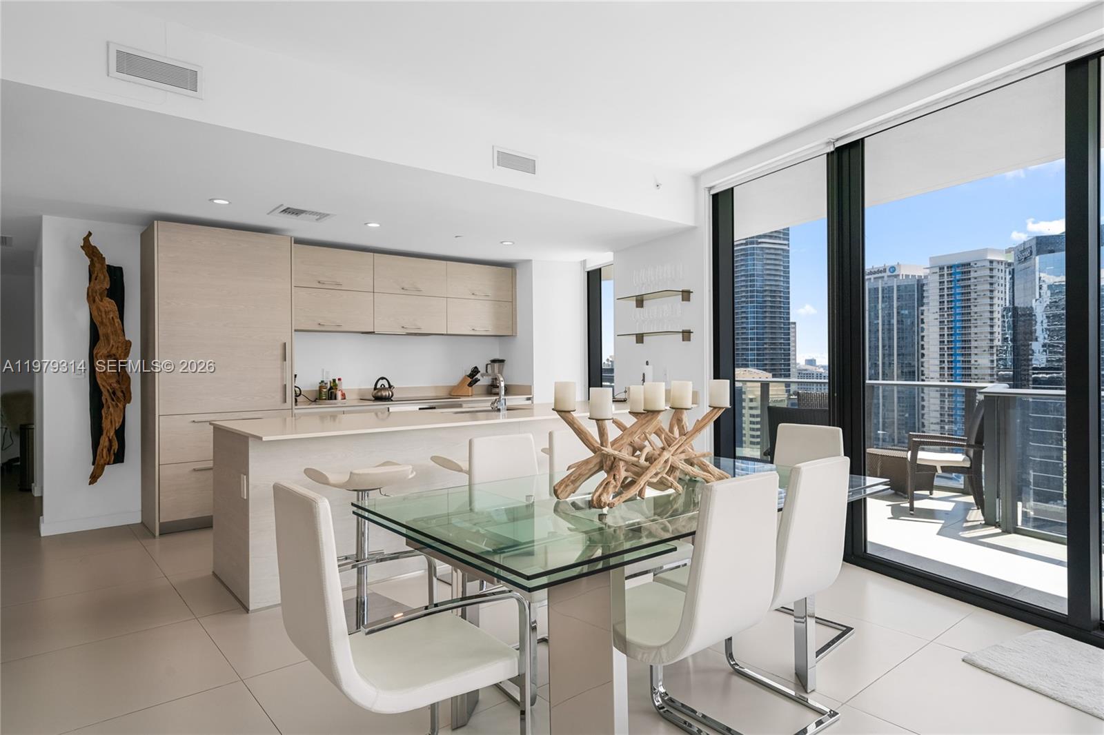 1300 S Miami Ave #2305, Miami FL 33130
