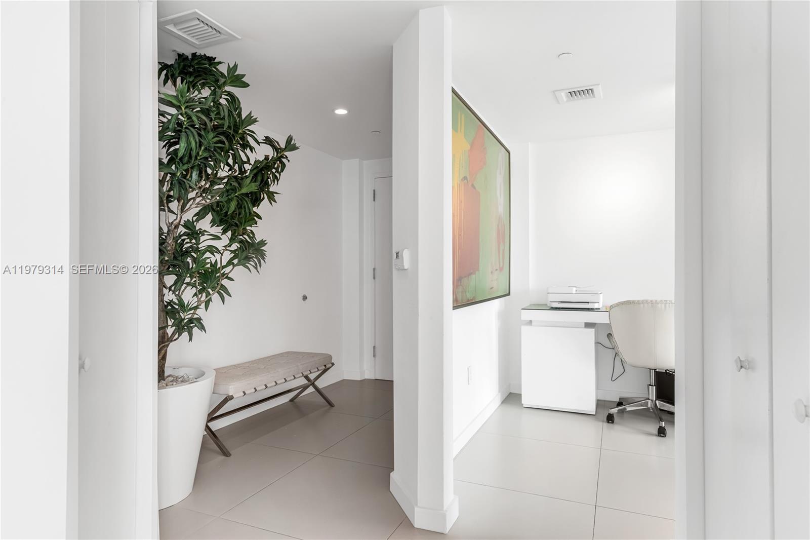 1300 S Miami Ave #2305, Miami FL 33130