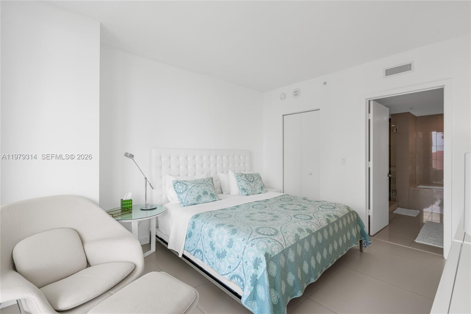 1300 S Miami Ave #2305, Miami FL 33130