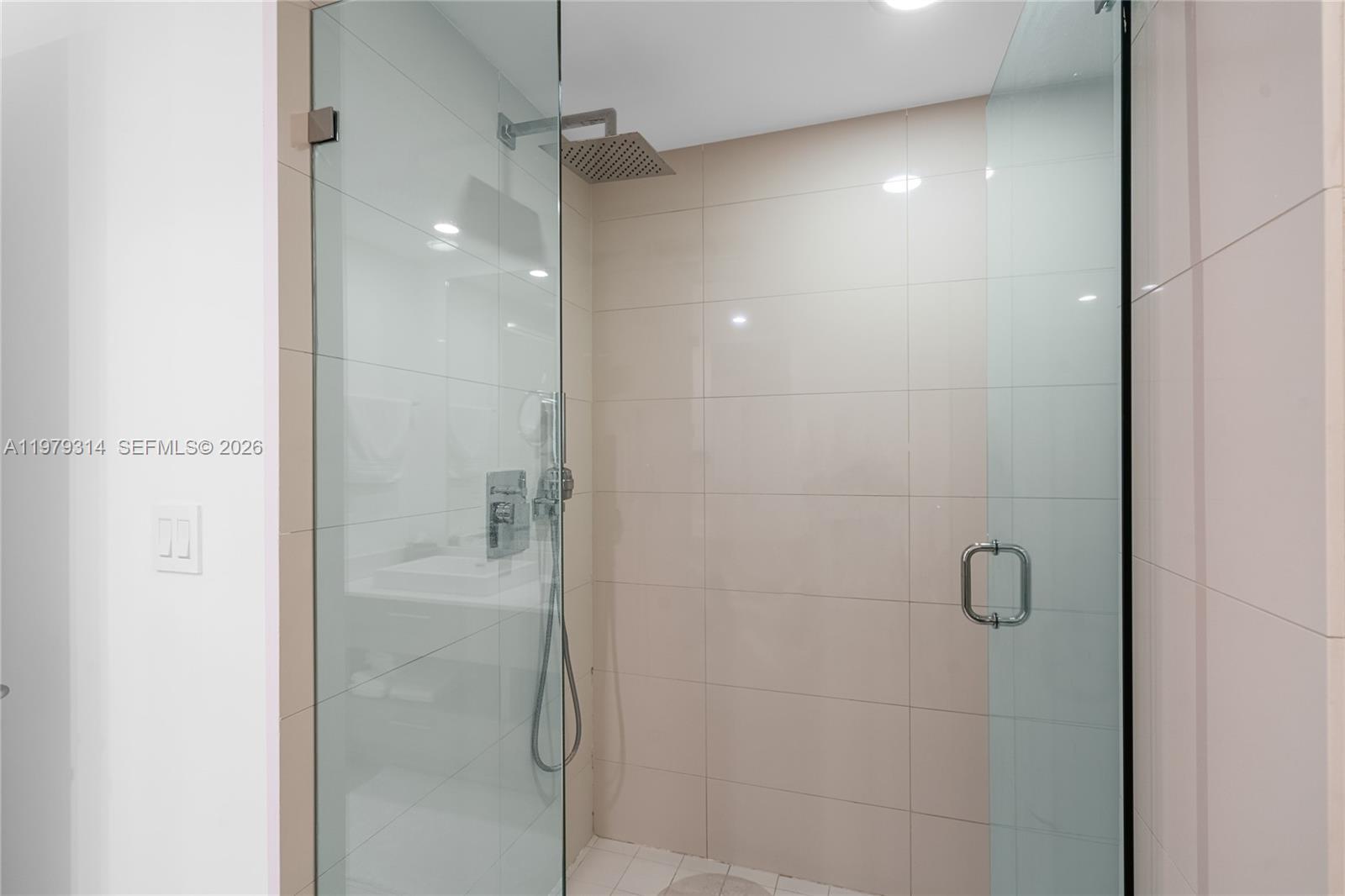 1300 S Miami Ave #2305, Miami FL 33130