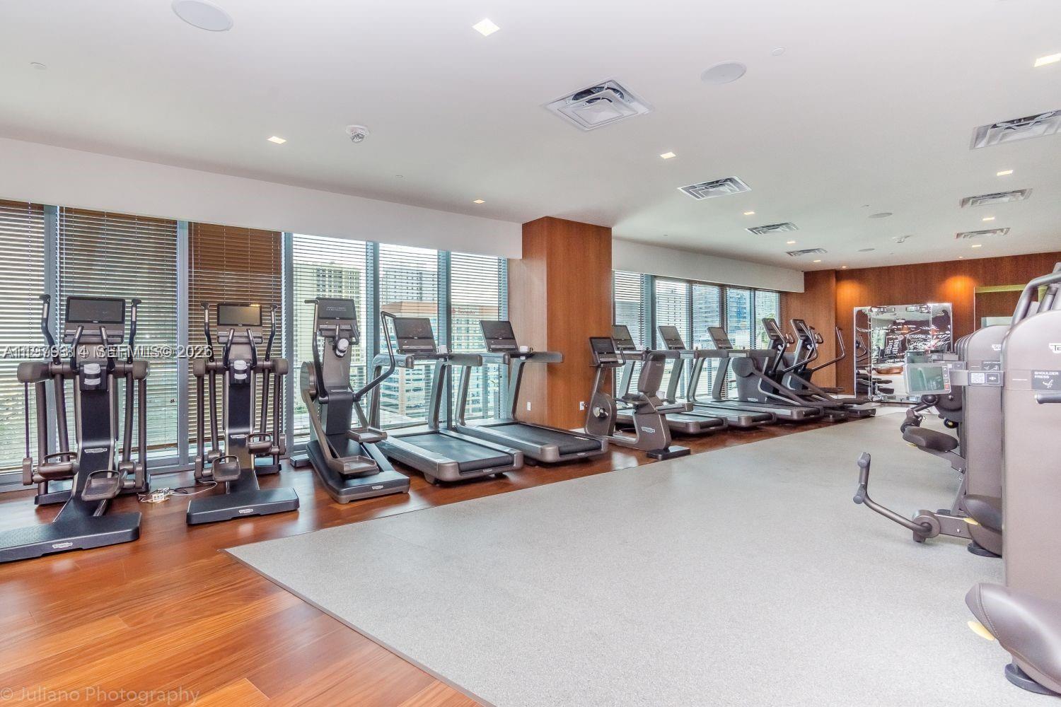 1300 S Miami Ave #2305, Miami FL 33130