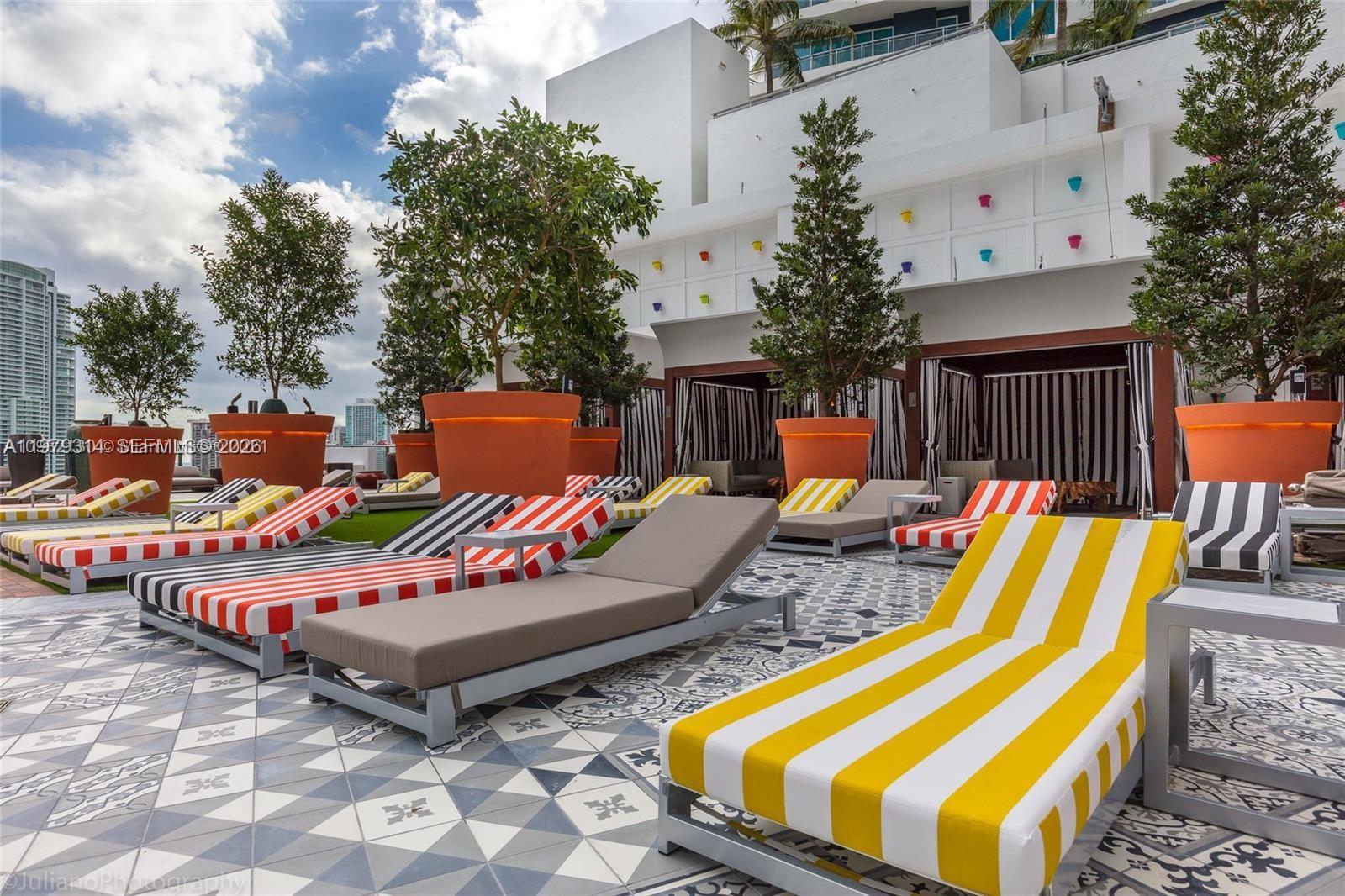 1300 S Miami Ave #2305, Miami FL 33130