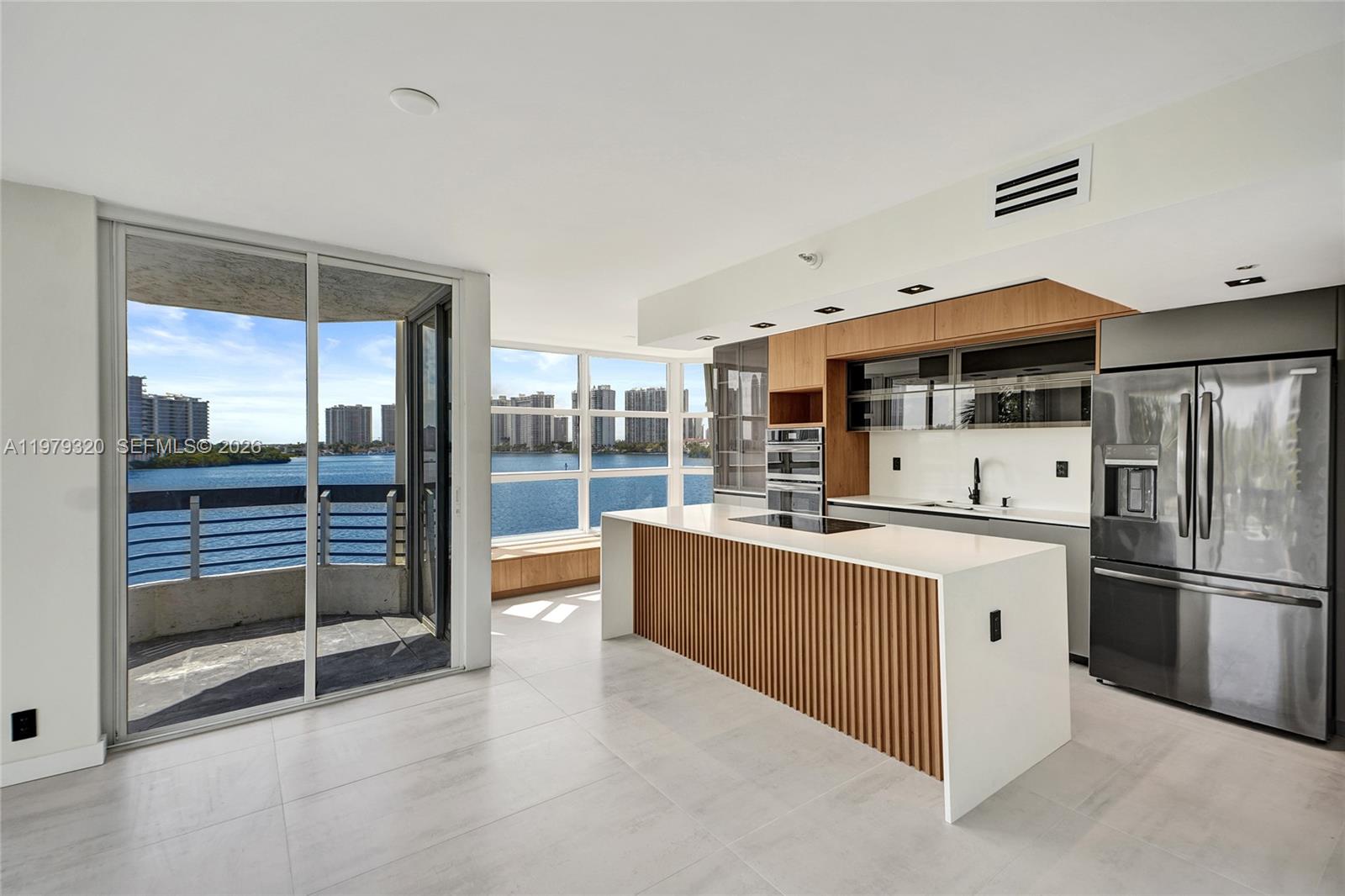 3530 Mystic Pointe Dr #415, Aventura FL 33180