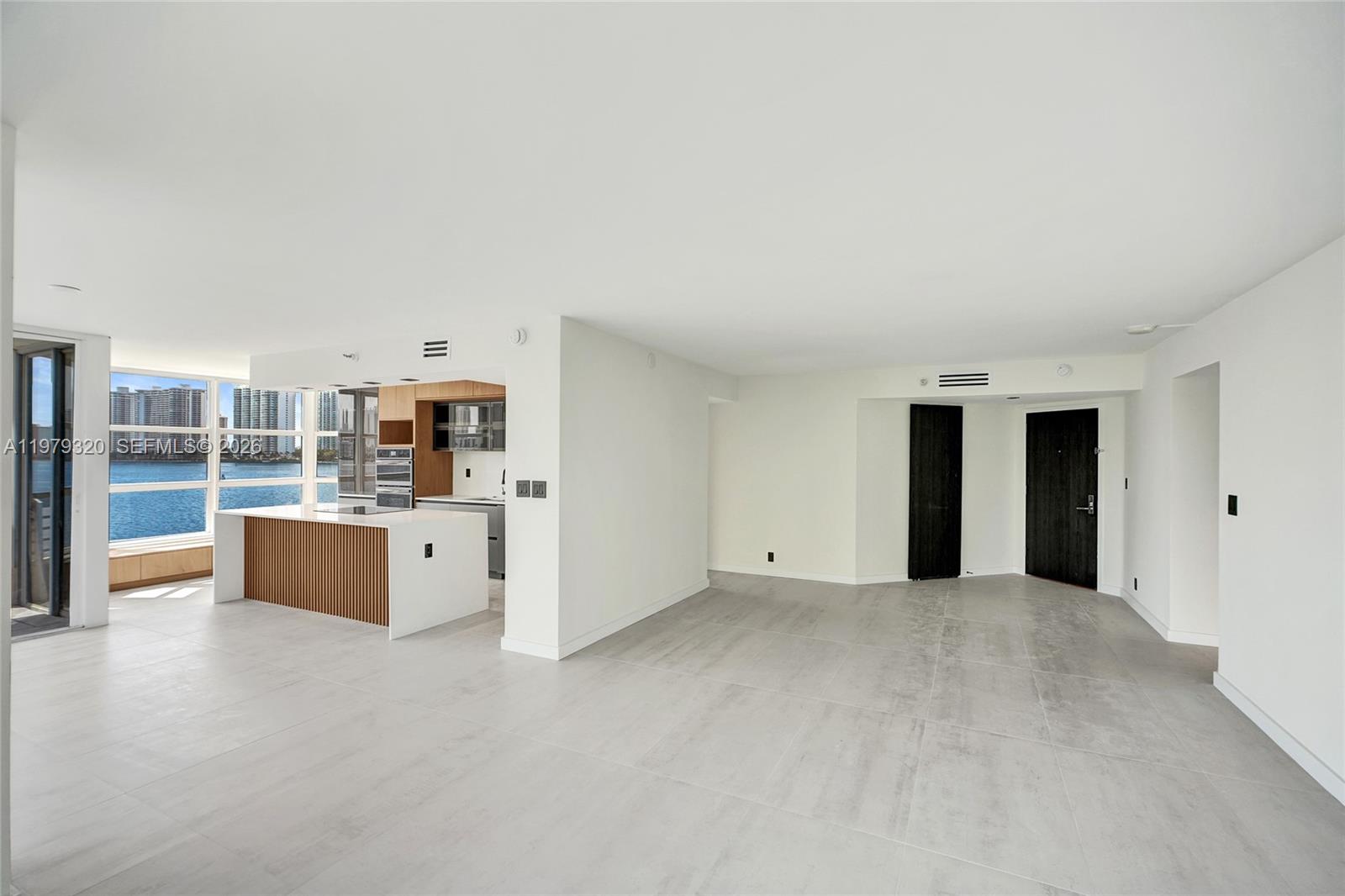 3530 Mystic Pointe Dr #415, Aventura FL 33180