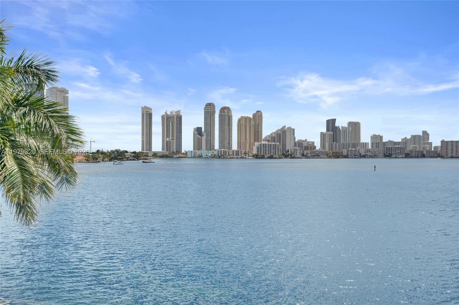 3530 Mystic Pointe Dr #415, Aventura FL 33180