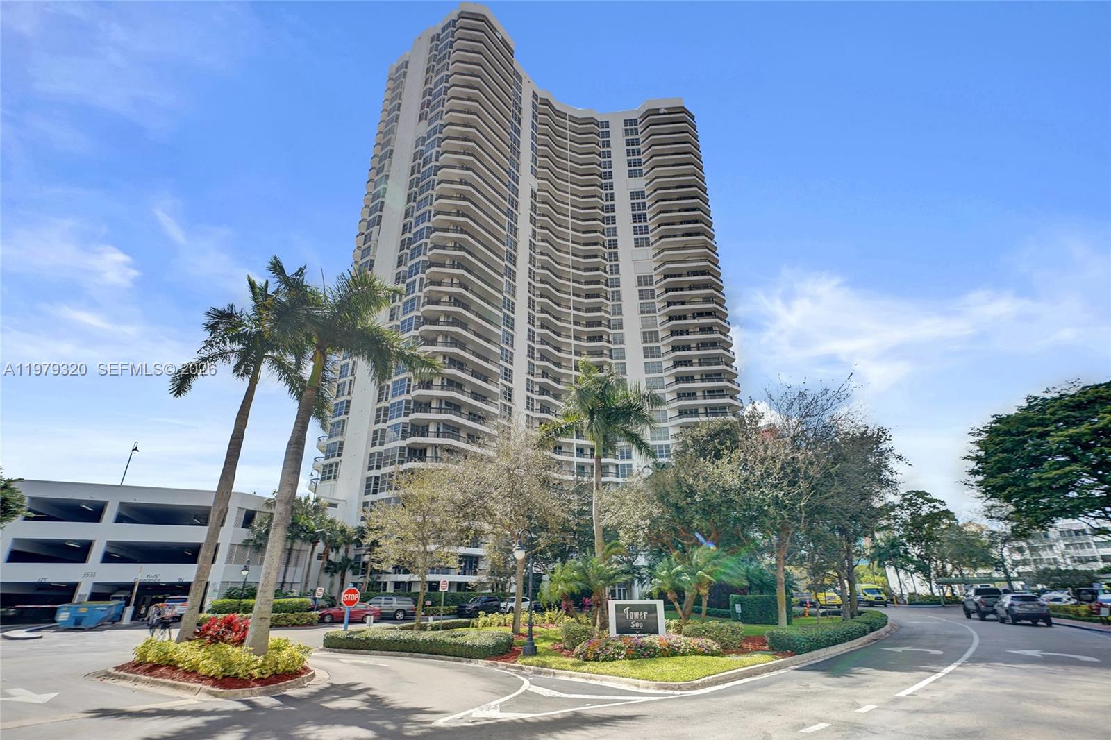 3530 Mystic Pointe Dr #415, Aventura FL 33180