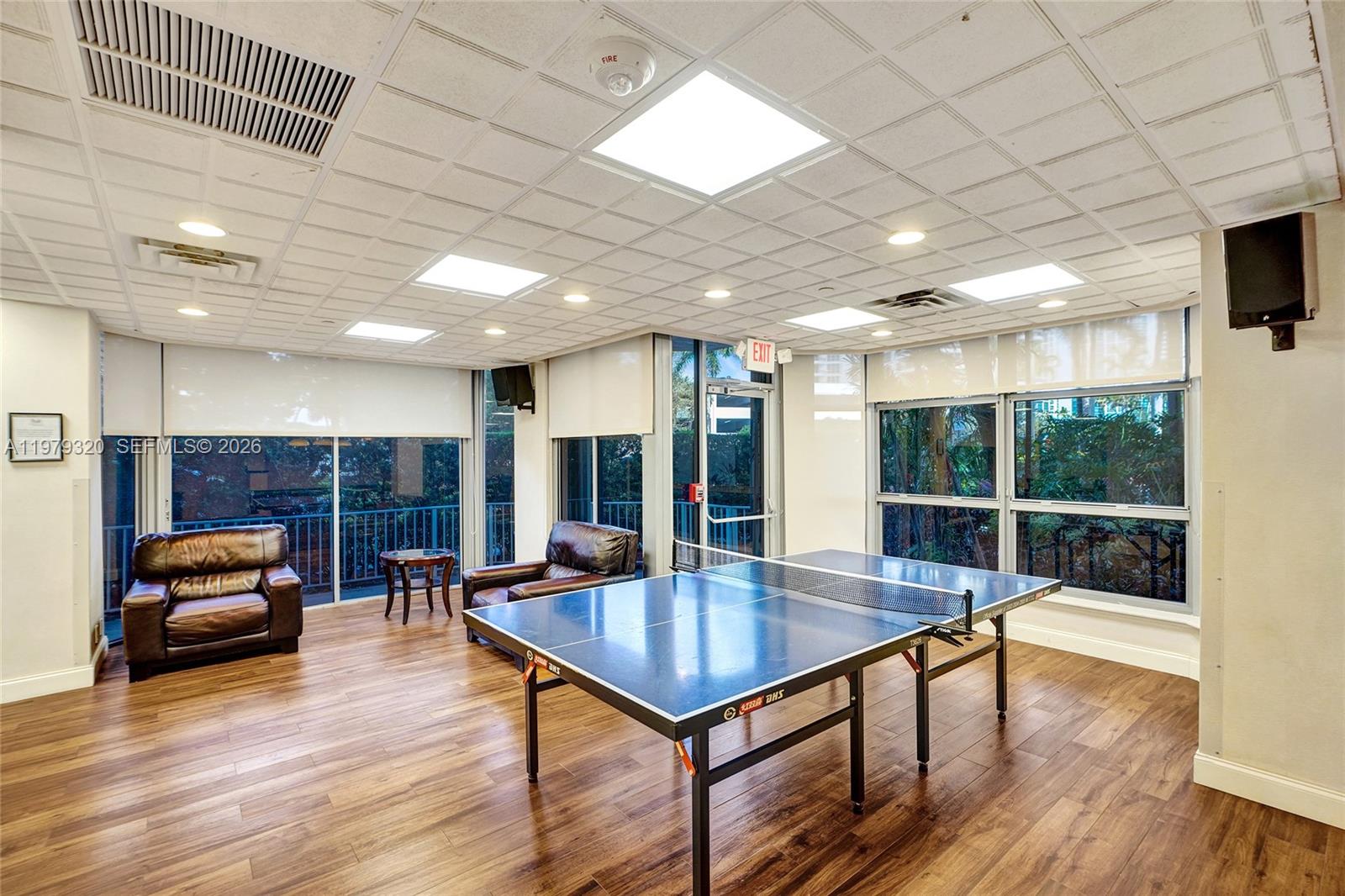 3530 Mystic Pointe Dr #415, Aventura FL 33180