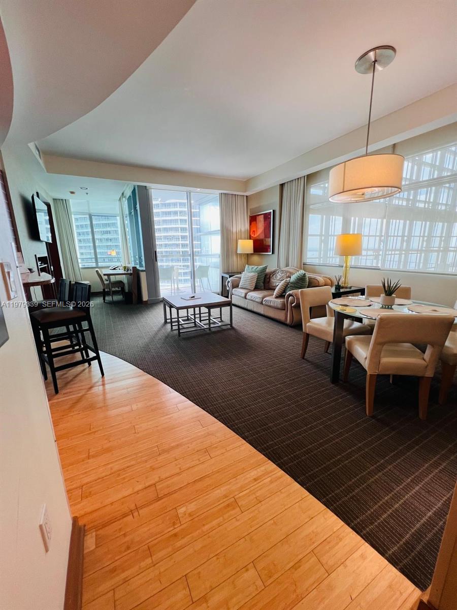 1395 Brickell Ave #2712, Miami FL 33131