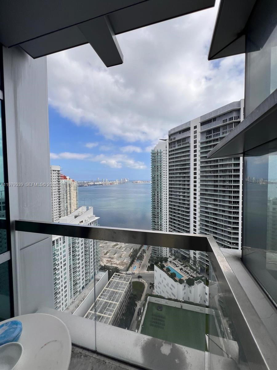 1395 Brickell Ave #2712, Miami FL 33131