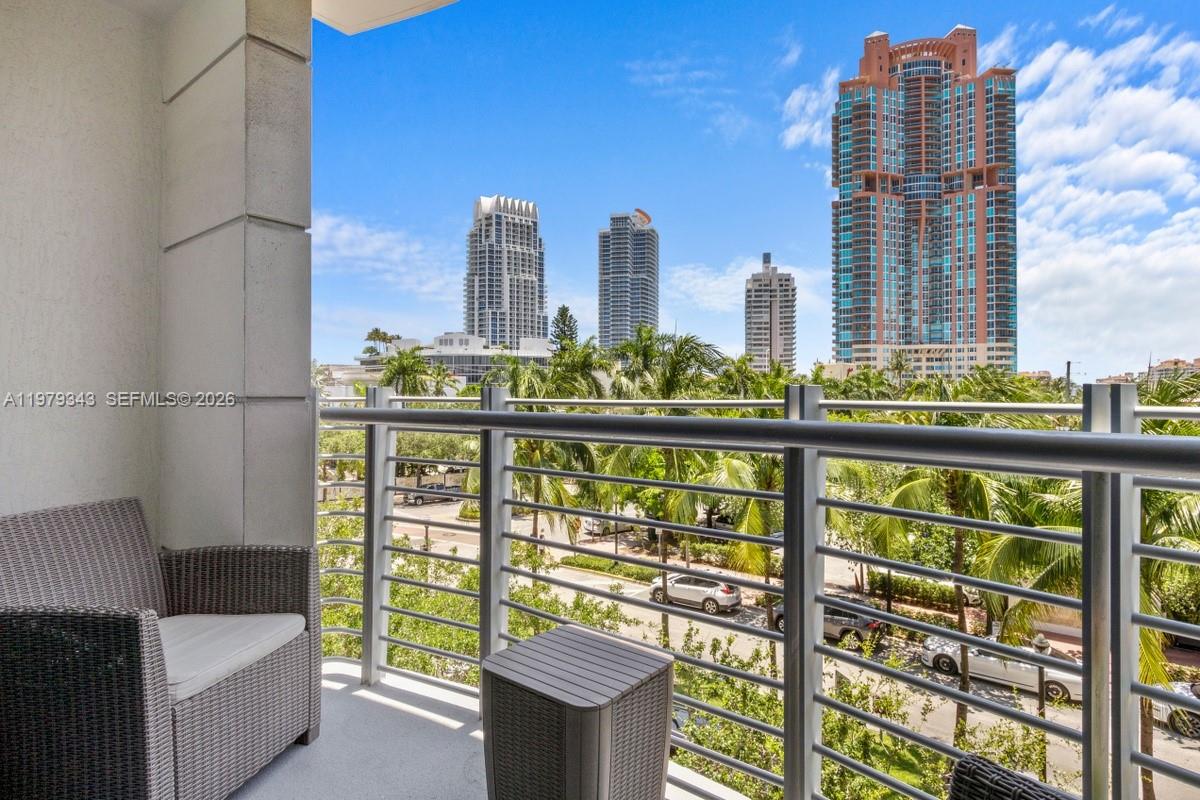 110 Washington Ave #1411, Miami Beach FL 33139