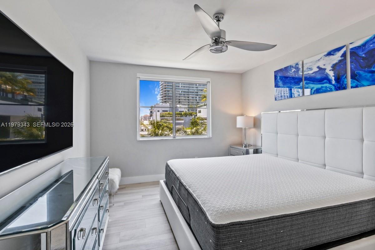 110 Washington Ave #1411, Miami Beach FL 33139
