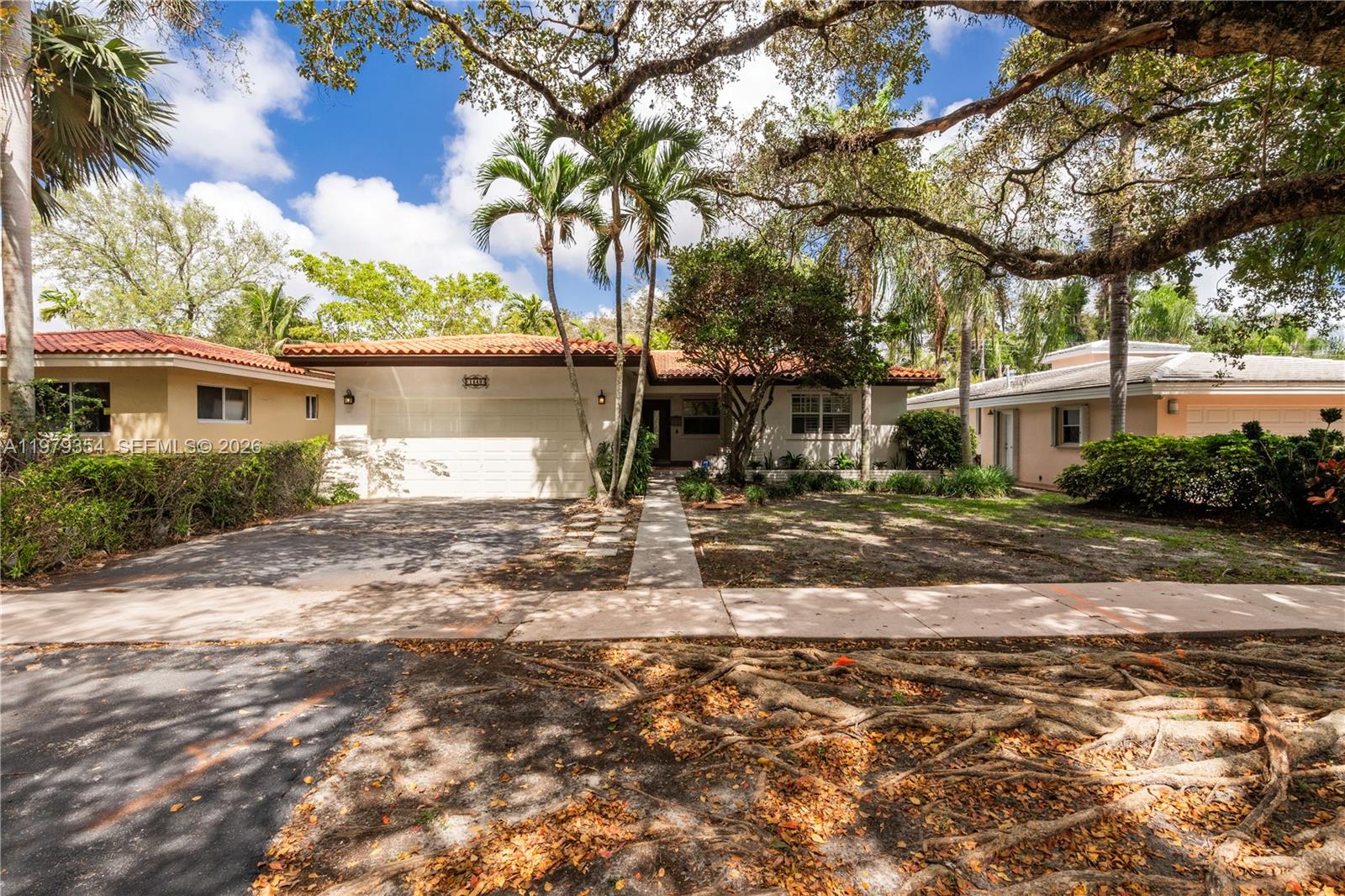 1449 Baracoa Ave, Coral Gables FL 33146