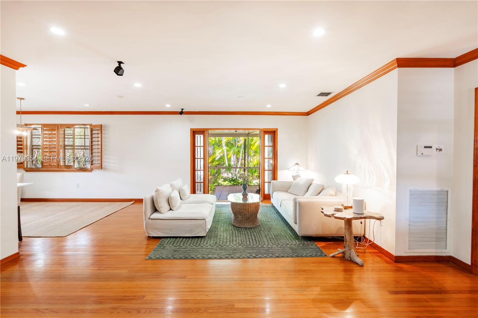 1449 Baracoa Ave, Coral Gables FL 33146