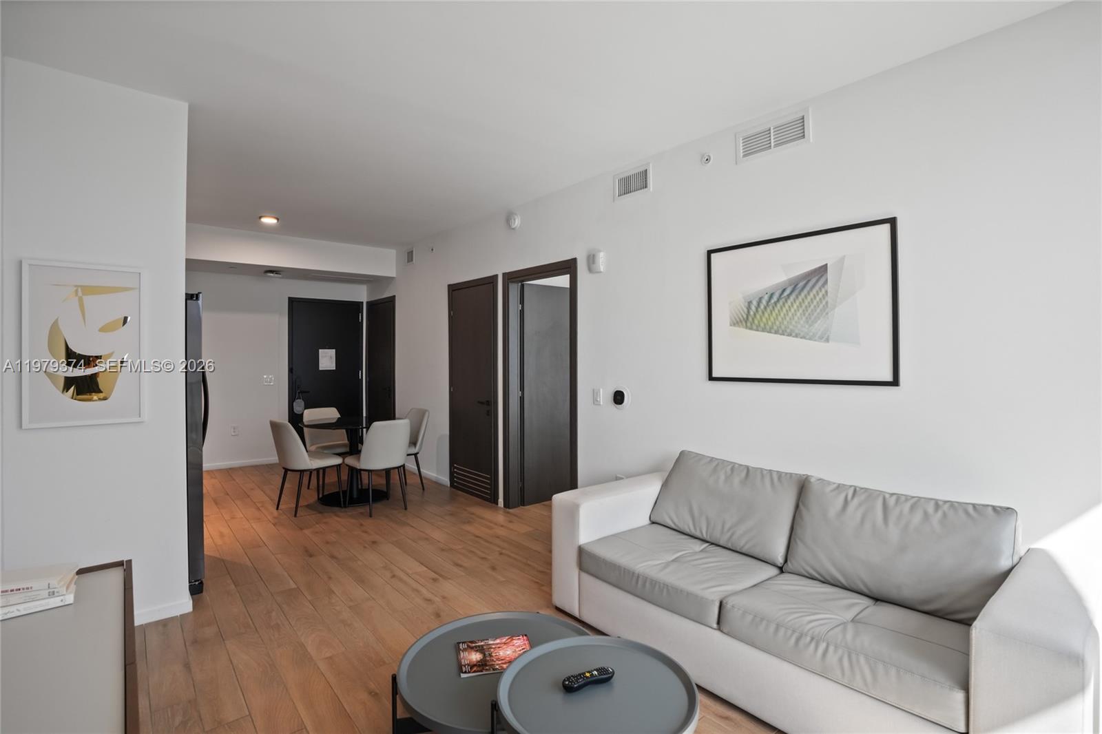 398 NE 5th St #4410, Miami FL 33132