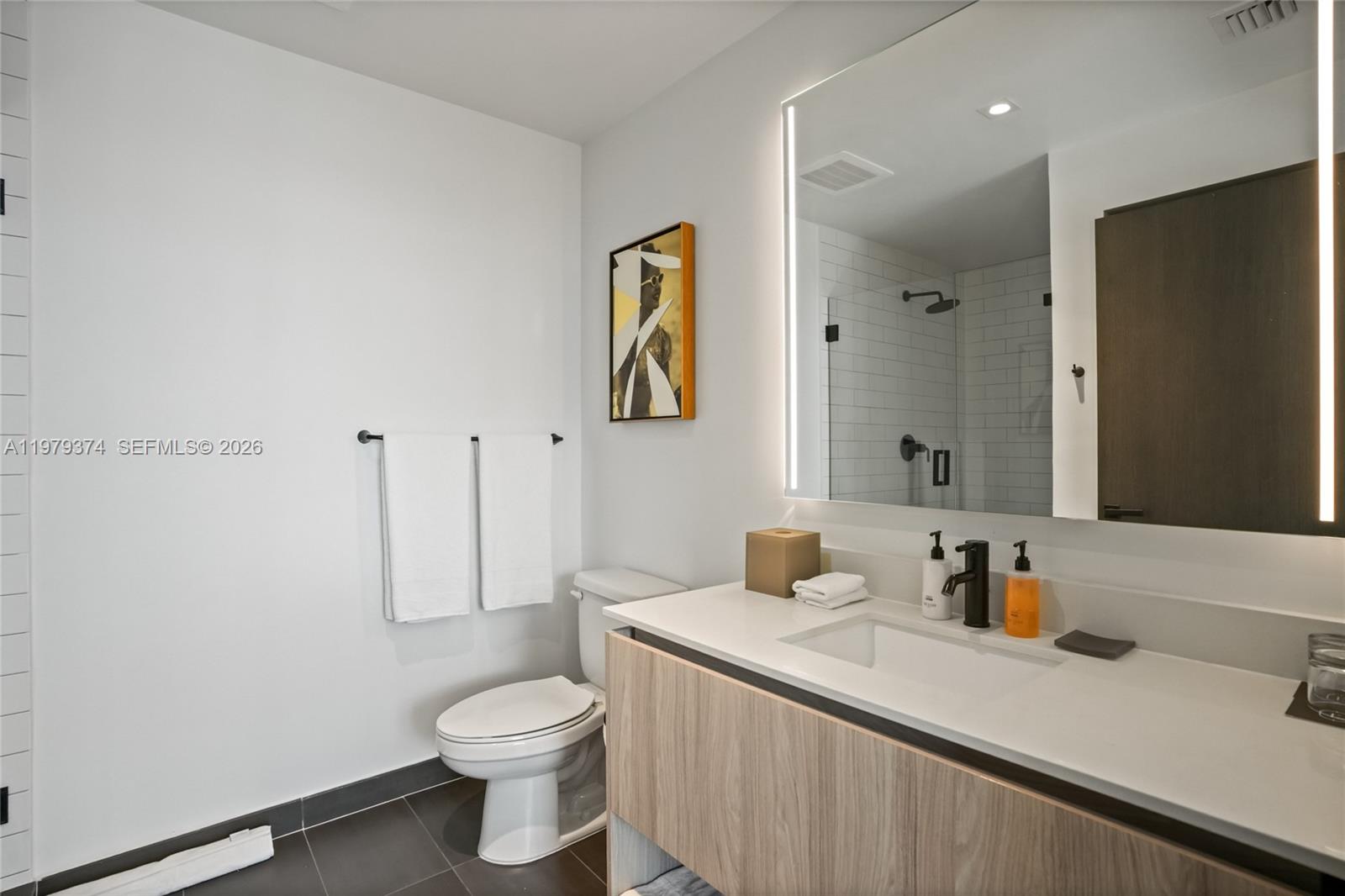 398 NE 5th St #4410, Miami FL 33132