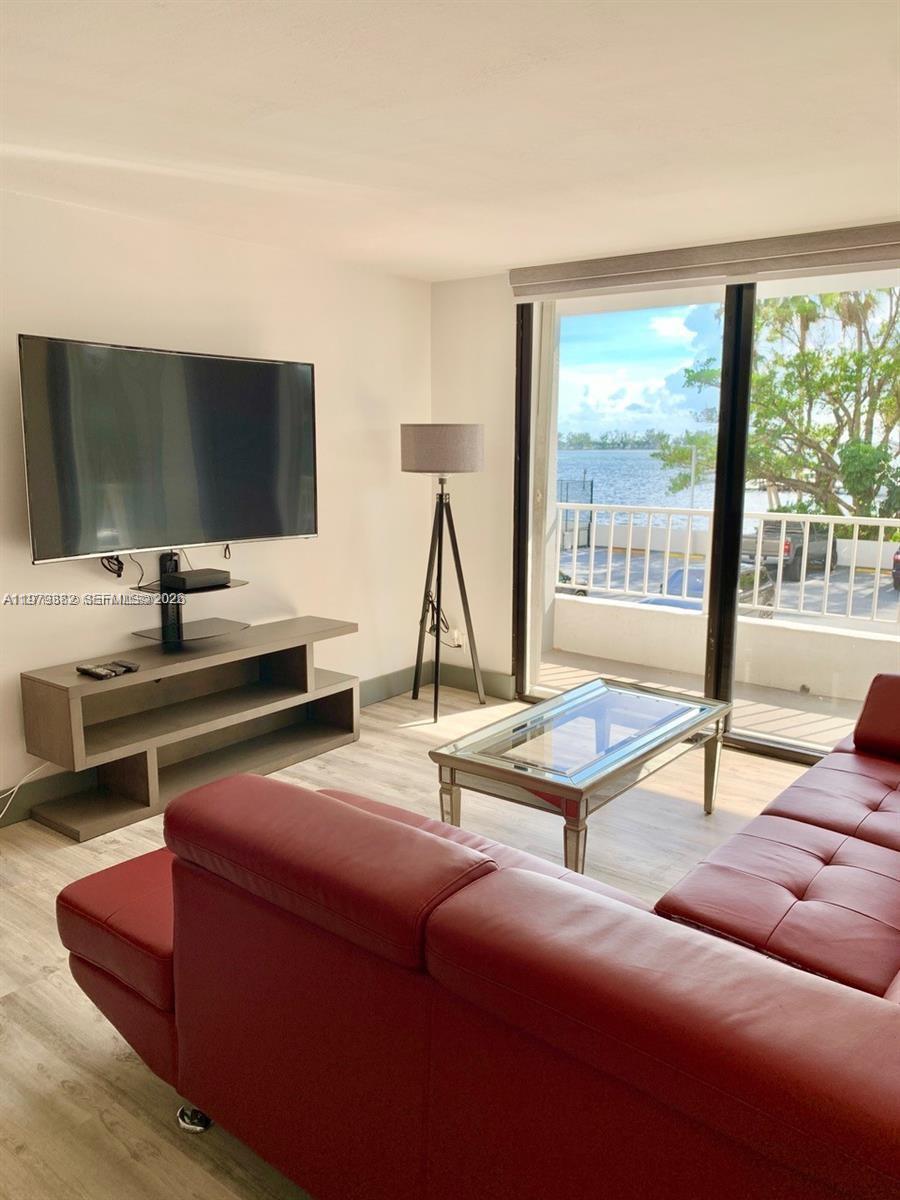 200 SE 15th Rd #3J, Miami FL 33129