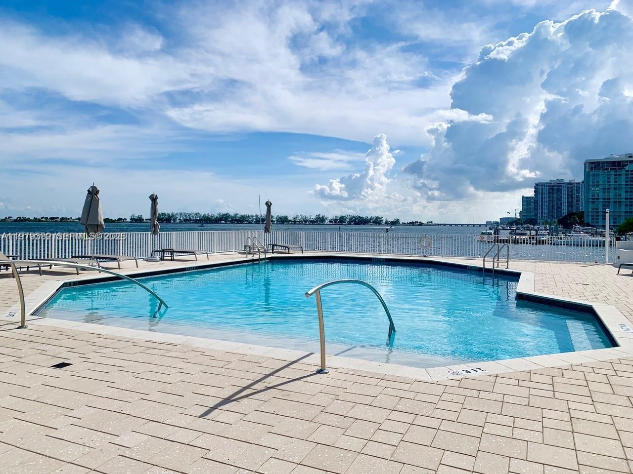 200 SE 15th Rd #3J, Miami FL 33129