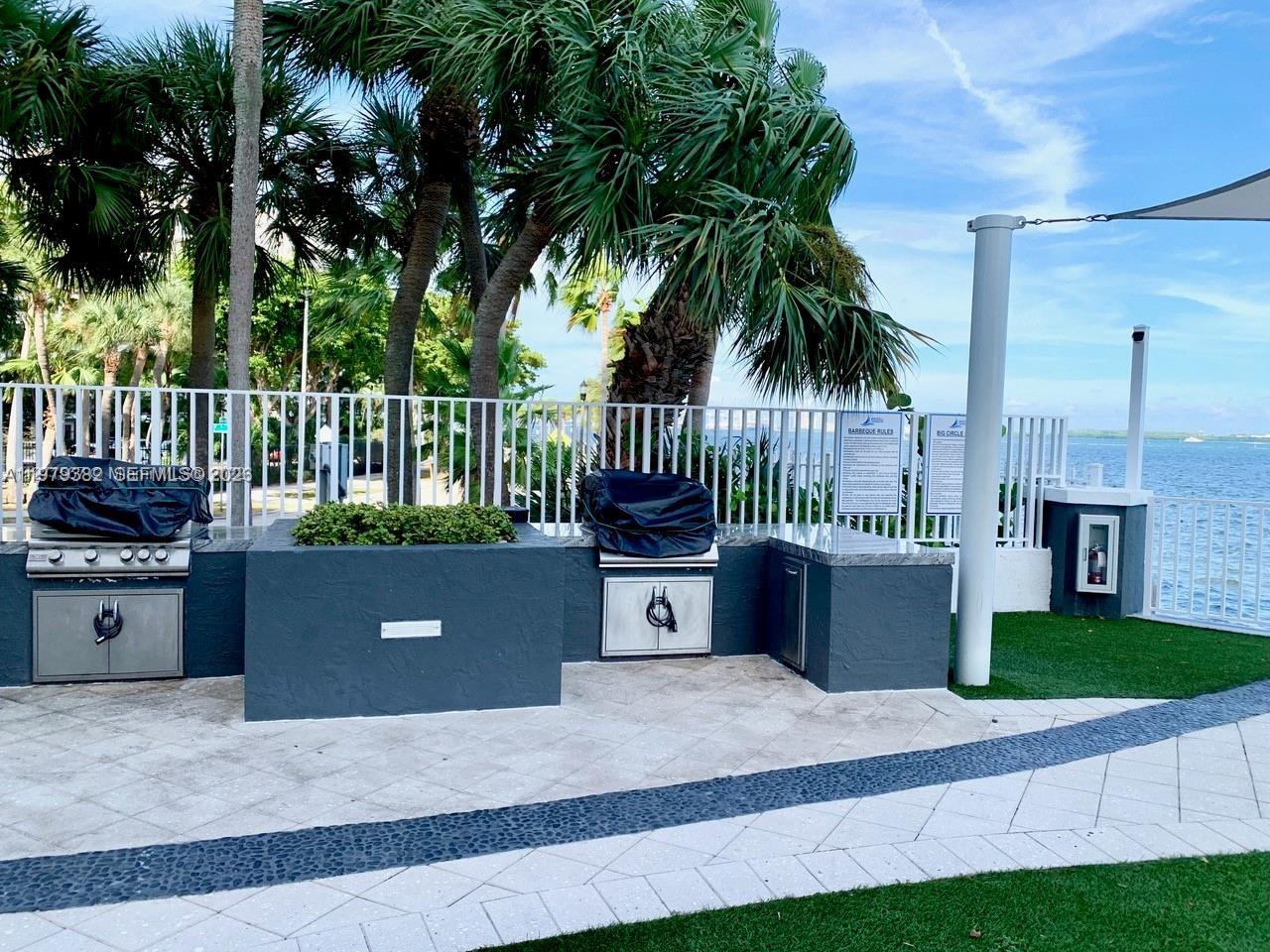 200 SE 15th Rd #3J, Miami FL 33129